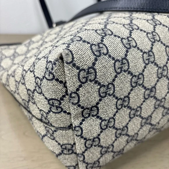 Gucci GG Supreme Monogram Textured Calfskin Web Medium Ophidia Shopping Tote - Picture 5 of 16